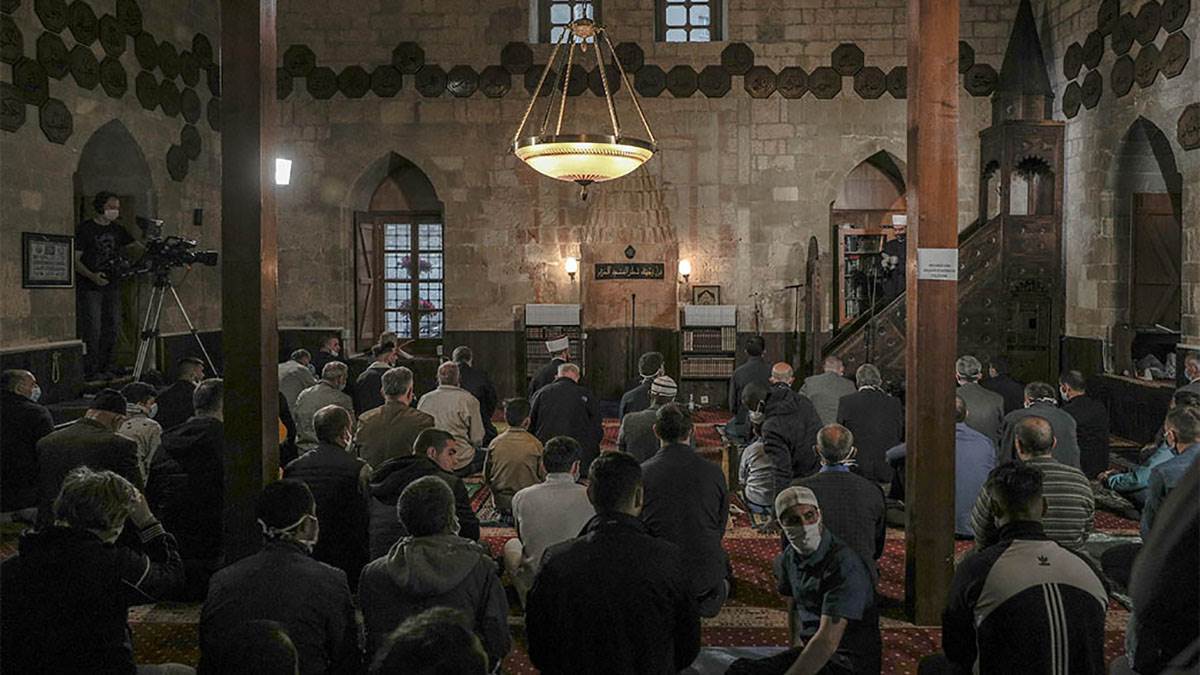 Kako se pravilno čestita Bajram? Ne tražite turske reči, ovo je poruka s kojom ne grešite