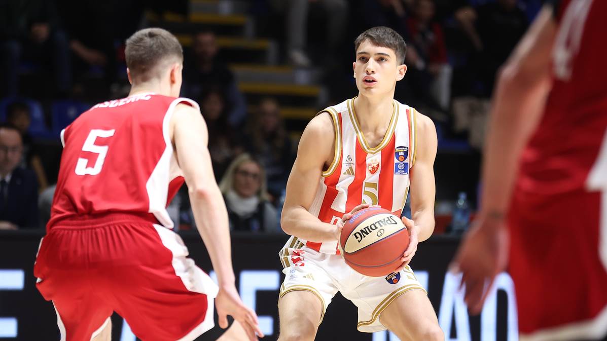 Zvezda razbila Efes: Sad čeka mogući večiti derbi u finalu turnira Evrolige