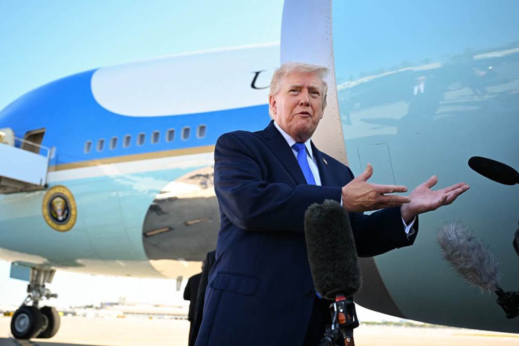 Tramp i cela delegacija bacili sve pre ulaska u Air Force One: Bizaran kraj posete Kini