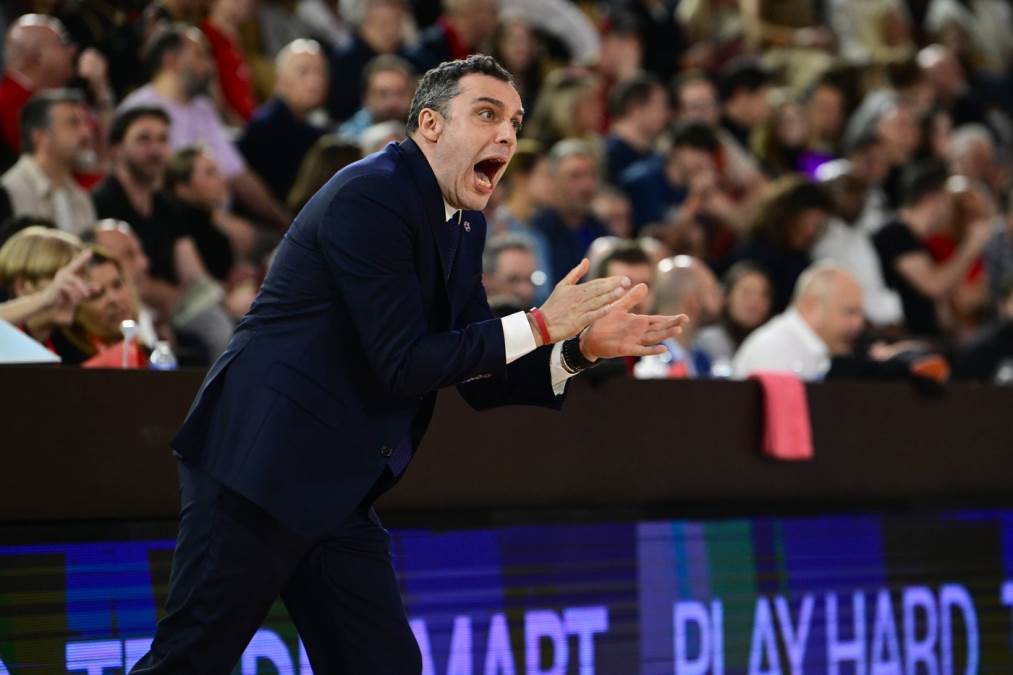 "Crvena zvezda je zabavan tim": Trener Baskonije ne gleda tabelu, zanima ga samo sledeći meč