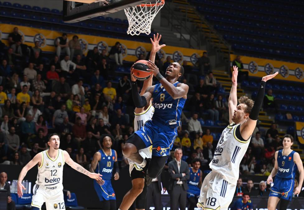 Šampion Evrope pao u Beogradu: Makabi u dramatičnoj završnici pobedio Fenerbahče u Pioniru