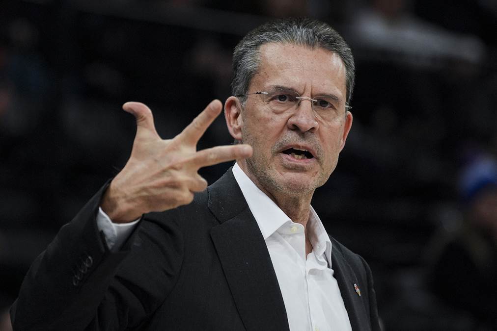 Gospodine Martinez, naklon do poda: Valensija je hit Evrolige jer ima najhrabrijeg trenera