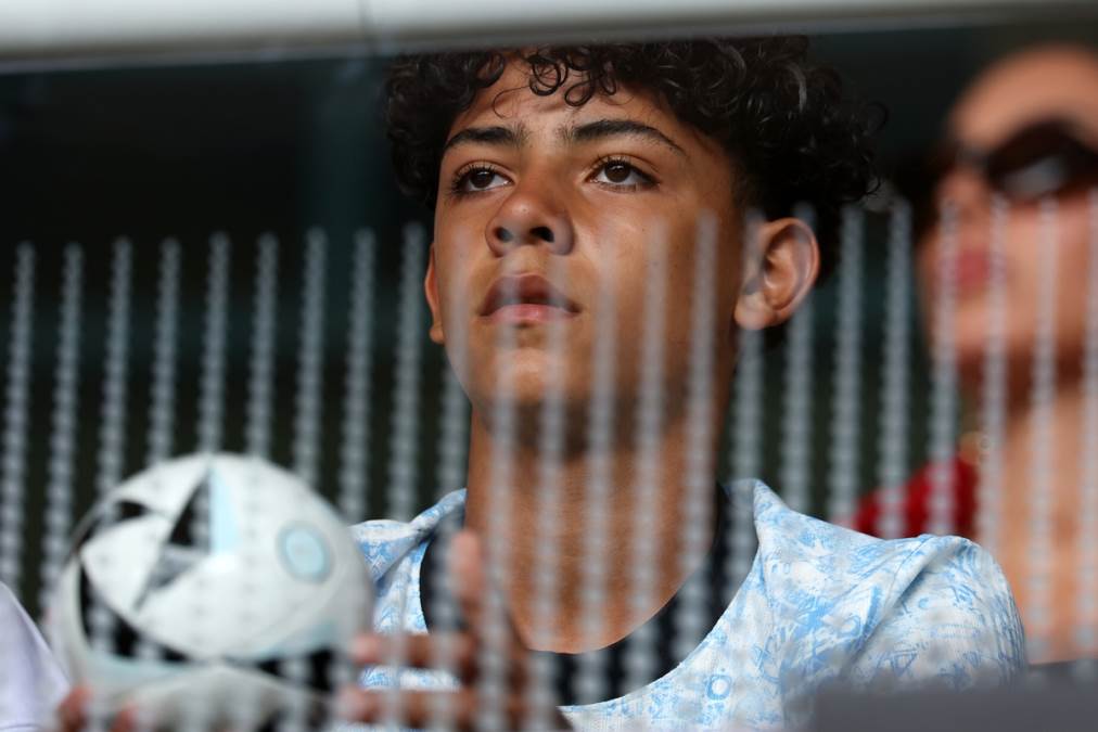 Sin Kristijana Ronalda pred prvim ugovorom: Evropski velikan spreman za potpis Portugalca