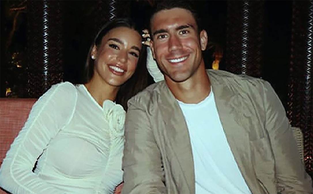 Dušana Vlahovića devojka ostavila zbog ovoga? Otkriveni detalje raskida godine, fudbaler obrisao sve uspomene