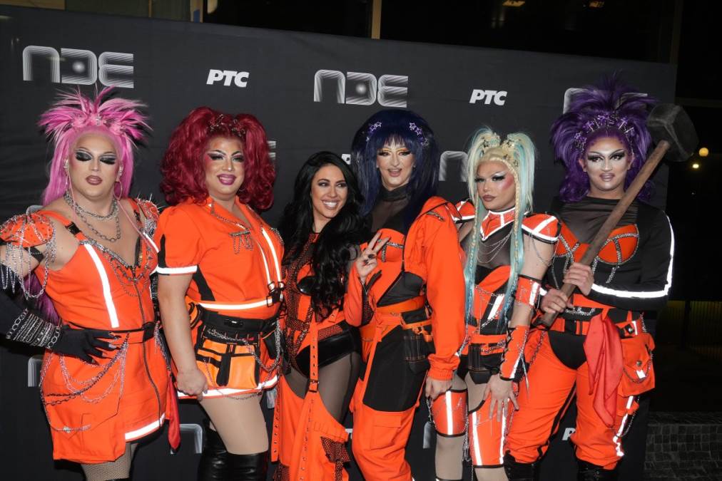 Šok objava glavne pevačice "Harem Girls": Napustila grupu i prvi put pokazala kako izgleda bez dreg šminke?
