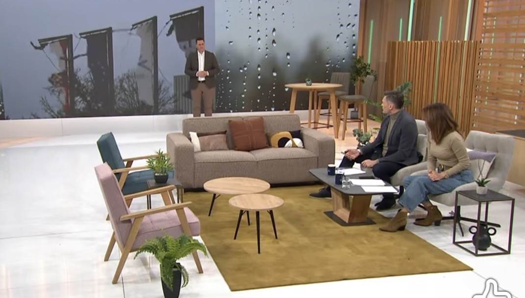 Hitno prekinut jutarnji program na Javnom servisu: Jeziv alarm se oglasio usred emisije, voditelji samo ovo saopštili