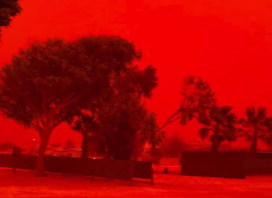 Nebo postalo krvavo crveno, ljudi počeli da paniče: Apokaliptični prizori u Australiji - ovo je znak (Video)