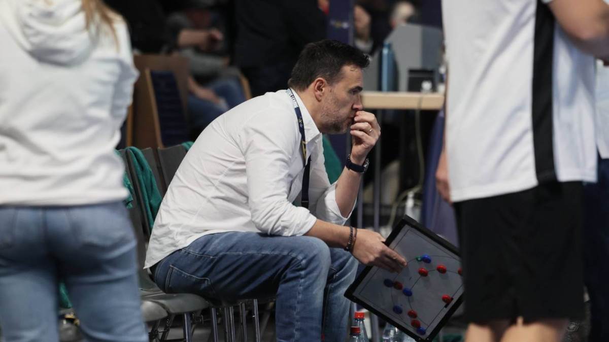 Bruka i sramota na portugalskom derbiju: Trener i igrač Sportinga zbog smrada na "Dragau" završili u bolnici