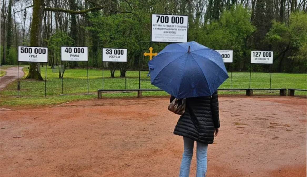 Slavna Srpkinja se oglasila sa sa mesta stradanja 700.000 Srba, Roma i Jevreja: Prizori nikoga ne ostavljaju ravnodušnim