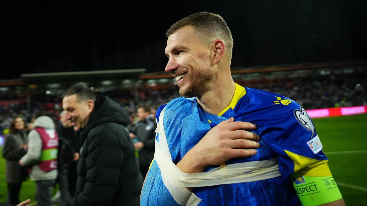 Edin Džeko nestao pre kraja meča sa Italijom: Pojavio se u zavojima, ne može na Svetsko prvenstvo?