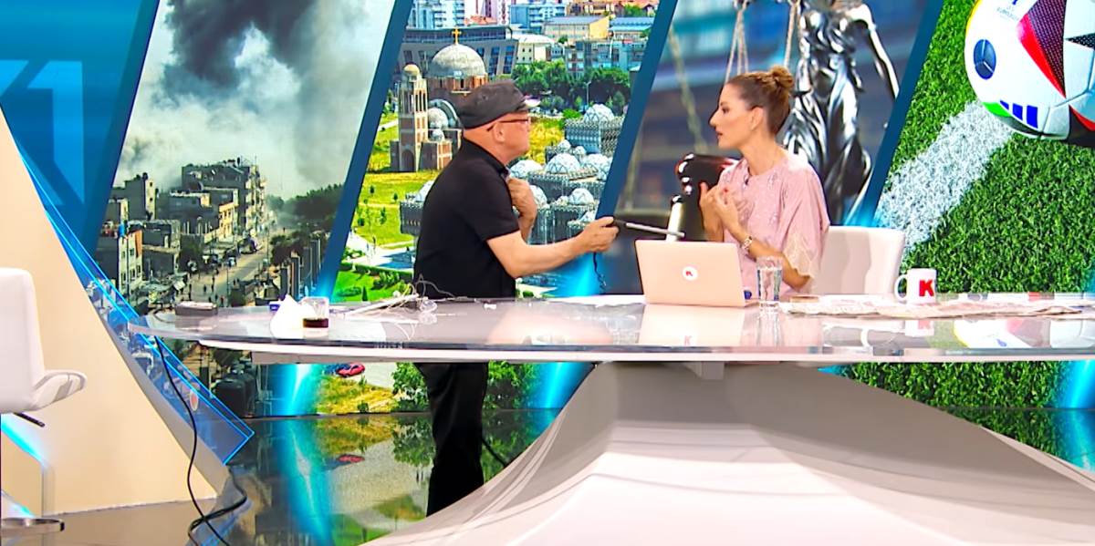 Biba Struja preznojio Jovanu Joksimović u Jutarnjem: Milioni gledali dok je mazi po grlu, tresla se pred svima