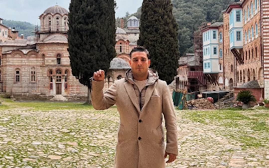 Bolna objava Darka Lazića nakon smrti brata: Muž njegove bivše žene uz njega i na Hilandaru (Foto)