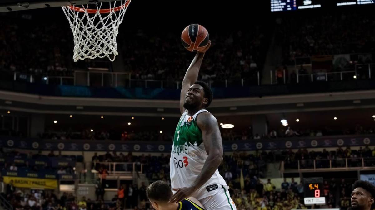 Zvezda ih juri, a oni ne mogu da izgube: Beže crveno-belima i gaze ka Top 6