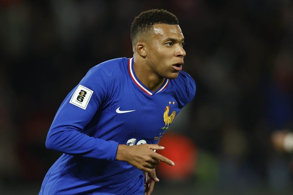 "Počeli su da me nazivaju majmunom": Mbape surovo iskren o najtežim trenucim u reprezentaciji Francuske