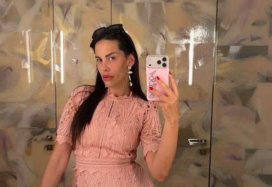 Srpkinja udata za 20 godina starijeg milionera pokazala telo 6 meseci nakon porođaja: Influenserka zapalila mreže fotkom