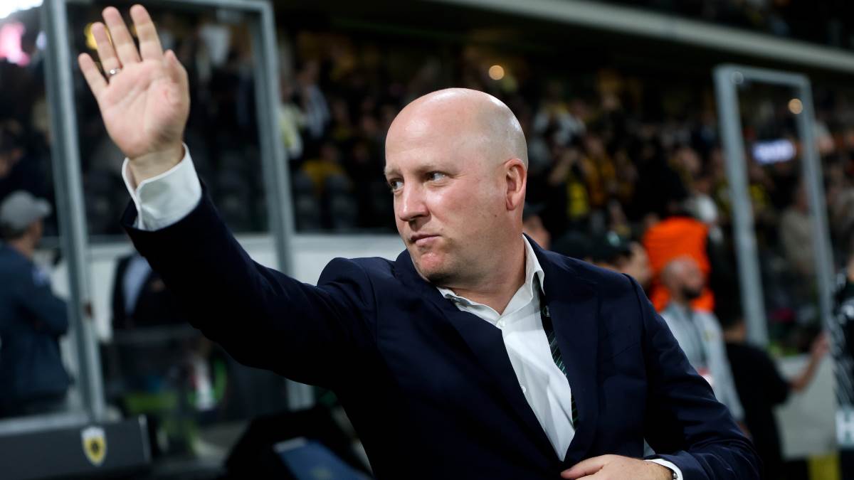 AEK srušio Olimpijakos u Pireju, Nikolić ga doveo nadomak titule: San postaje java na Aja Sofiji