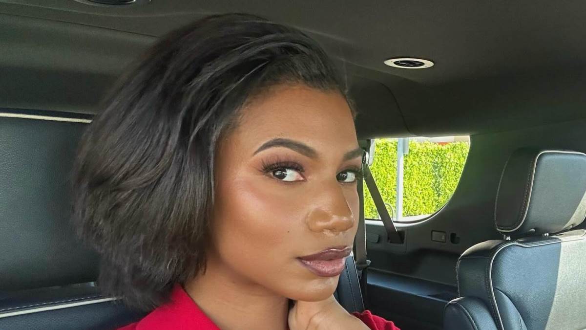 Najlepša žena američke košarke omađijala Jokićevog saigrača: Svi su videli kada se zbunio zbog nje