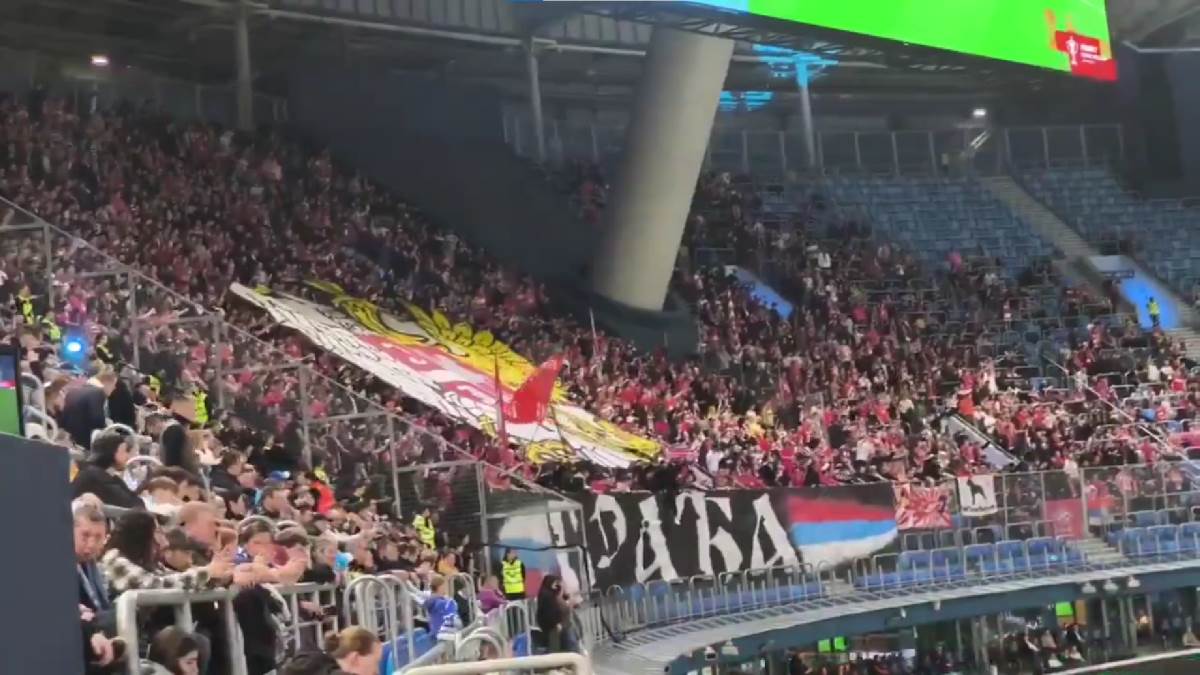 Ceo stadion skandirao "Kosovo - Srbija": Pogledajte scenu sa velikog derbija ruskog fudbala