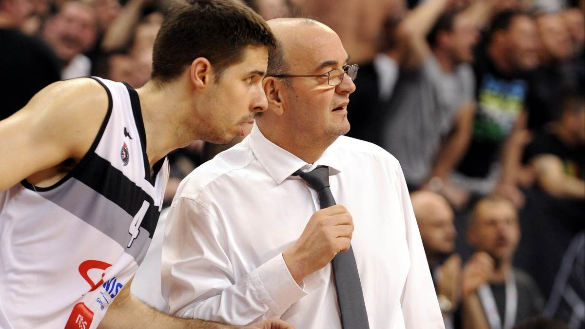 U timu punom bisera Partizana, Vujošević jednog voleo kao sina: Ispratio ga divnim ruskim stihom, baš kako bi Dule voleo