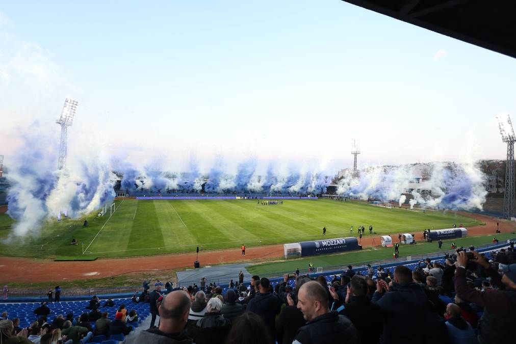 Prava "lepotica" na Karaburmi: OFK Beograd se vratio na svoj stadion uz spektakl