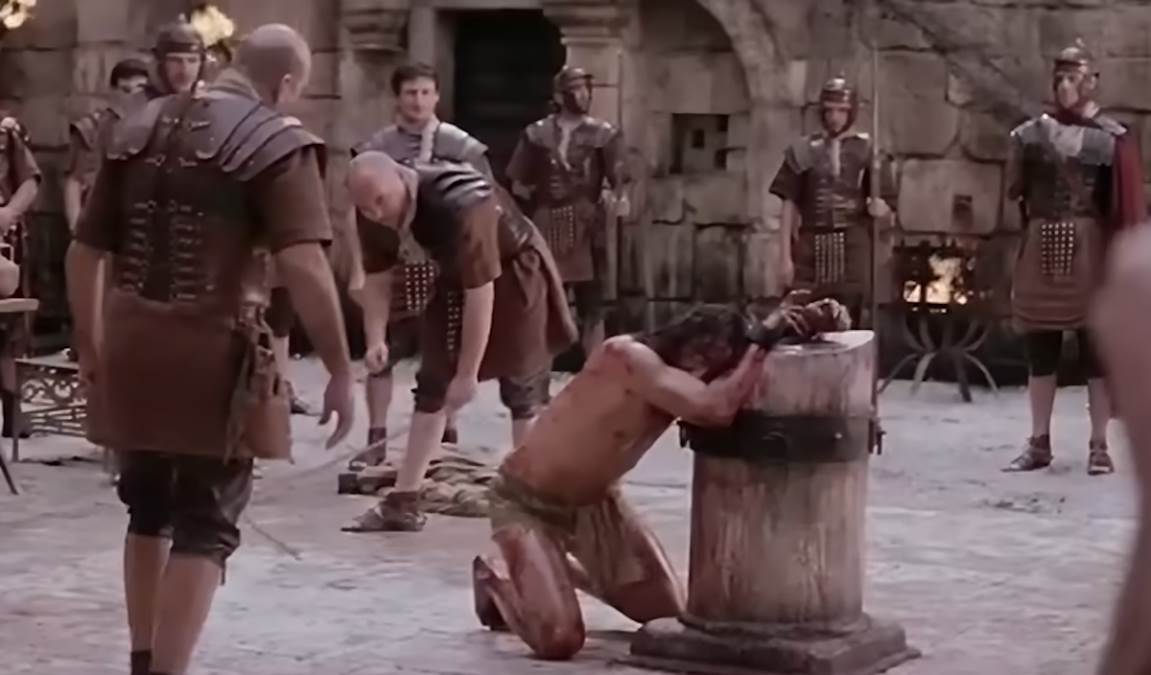 Krst mu pao na glavu, stvarno ga bičevali, na kraju ga udario grom: Tajne filma o Isusu, glumac doživeo kliničku smrt