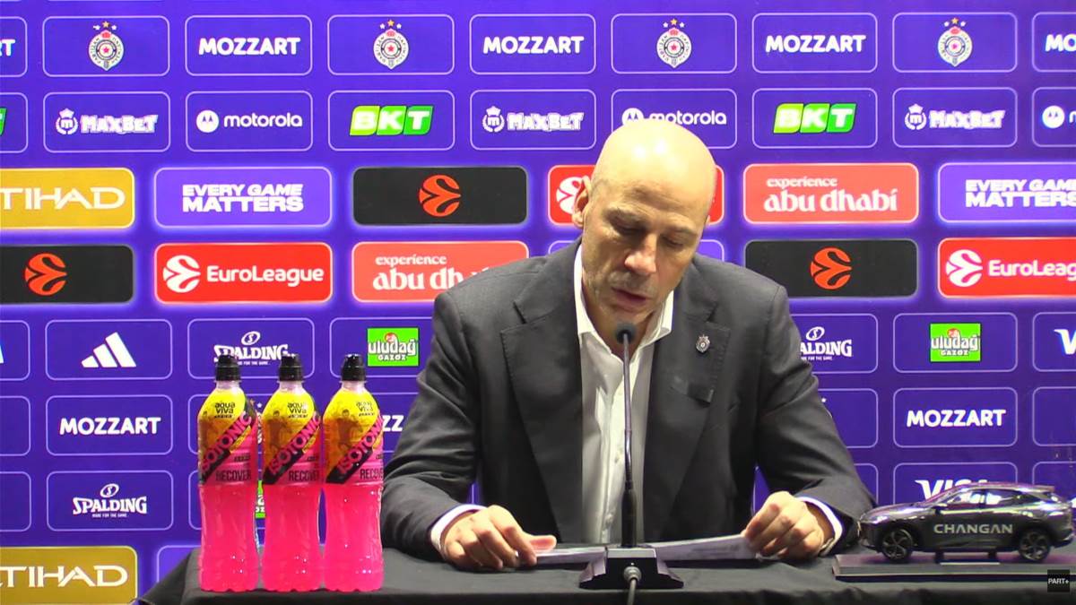 "To je jasna poruka svim ostalim igračima da Partizan": Penjaroja posle poraza govorio o važnoj temi