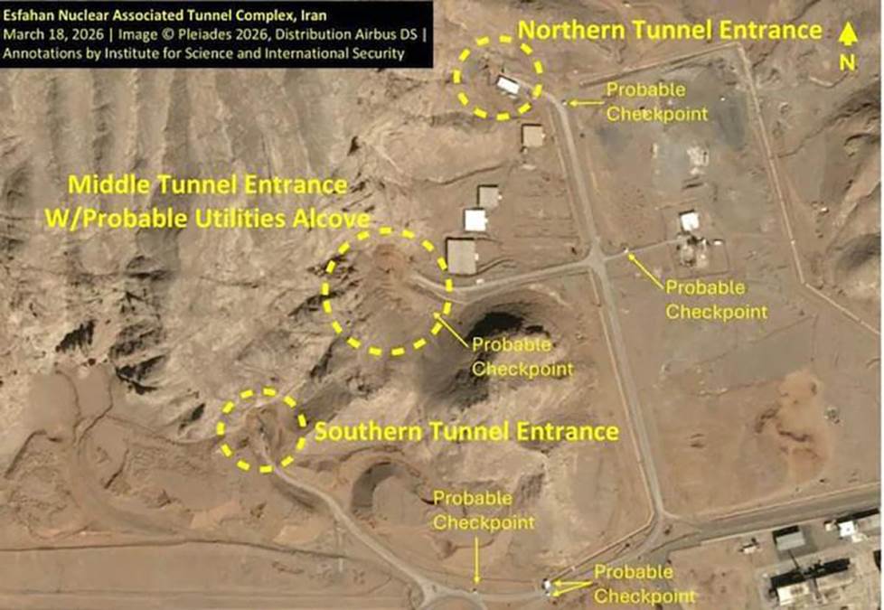 Šokantni satelitski snimci iznad Irana: Evo šta grade na nuklearnom postrojenju kako bi sprečili kopneni napad SAD