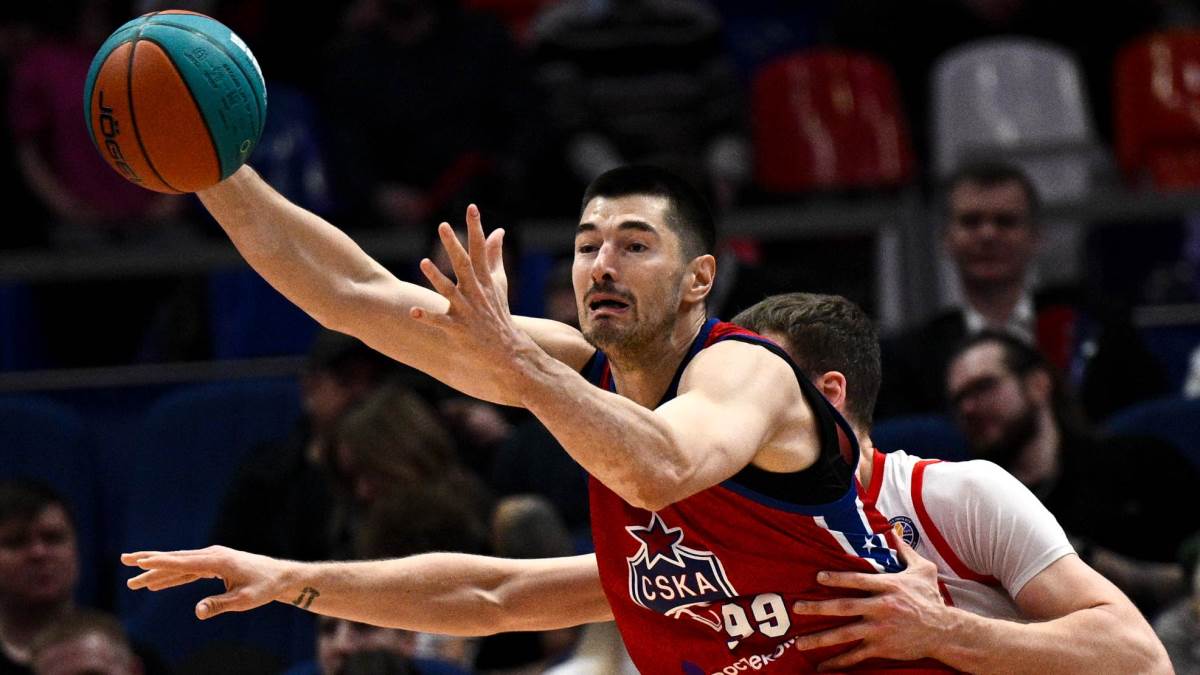 Rusija na Uskrs gledala kako Srbin podiže pehar: Godinama je u Srbiji uzimao trofeje, sad opet dokazao klasu