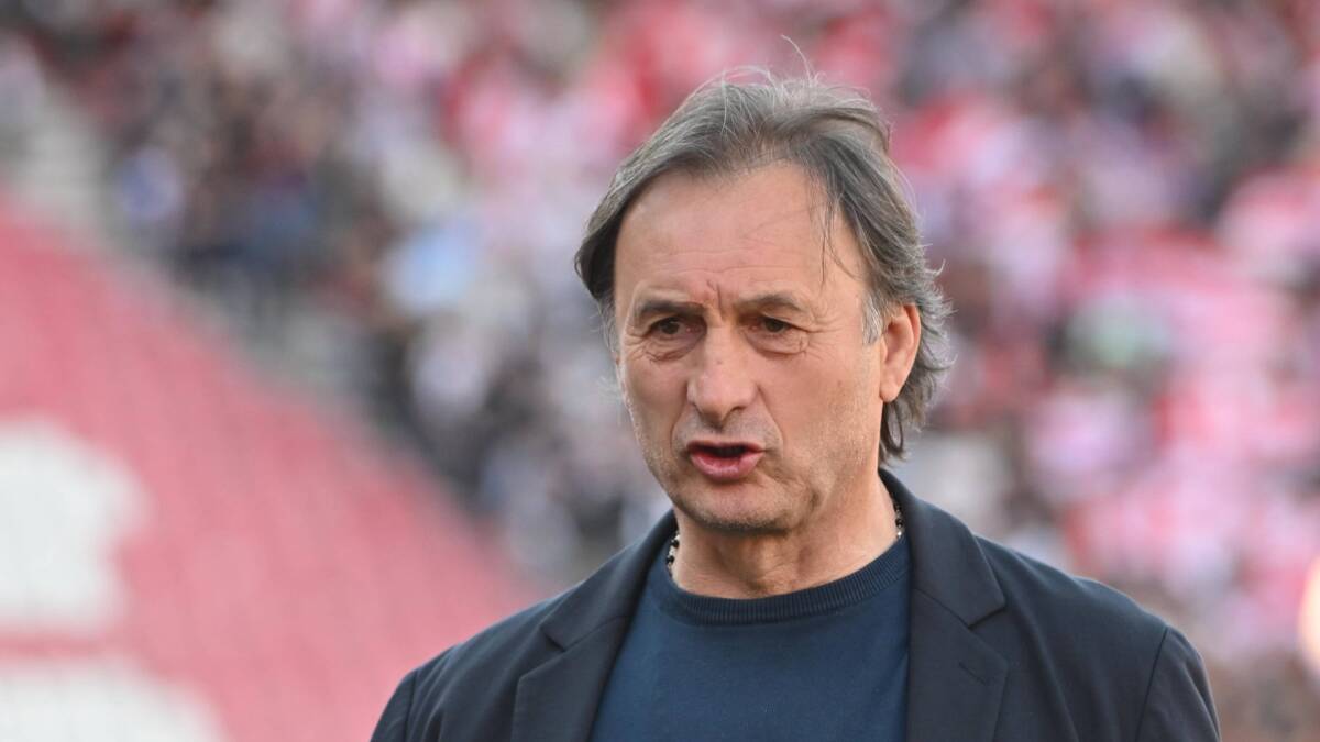 "Igrači Zvezde ga dva minuta ubeđivali": Miroslav Tanjga se oglasio zbog crvenog kartona za sina