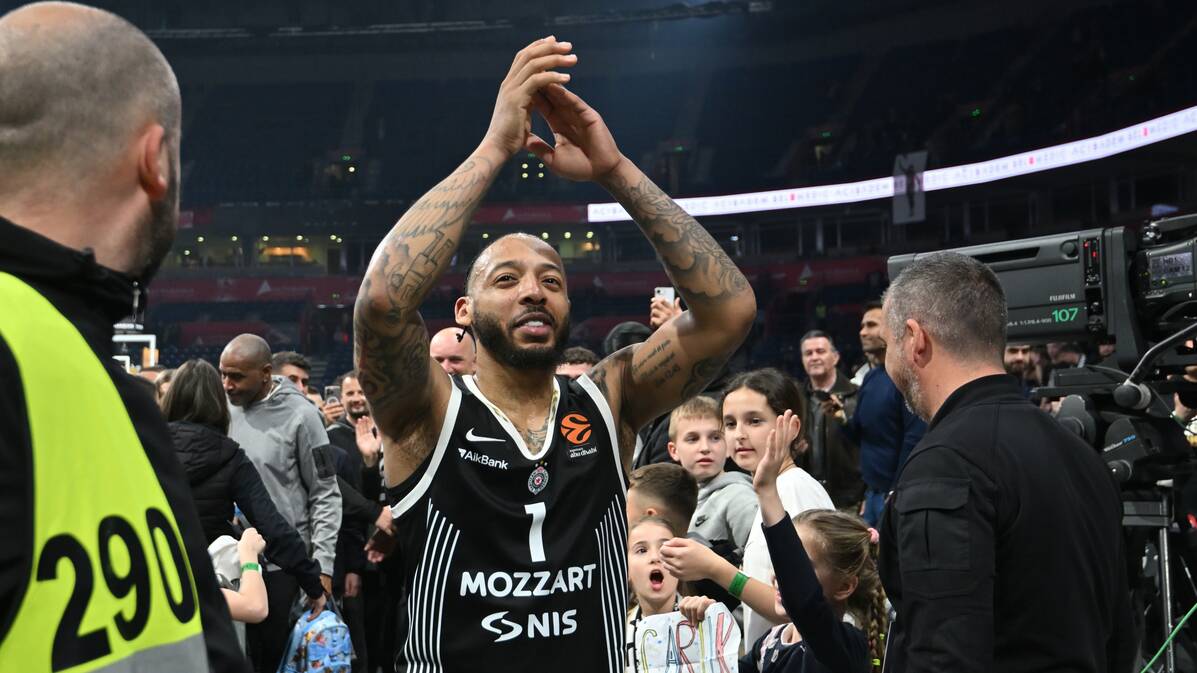 Karlik Džouns pobedio Zvezdu i poručio: 