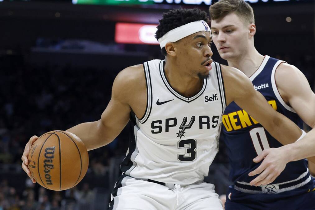 Nikada ne startuje, a najbolji je u NBA ligi: Viktor Vembanjama imaa neverovatnog saigrača