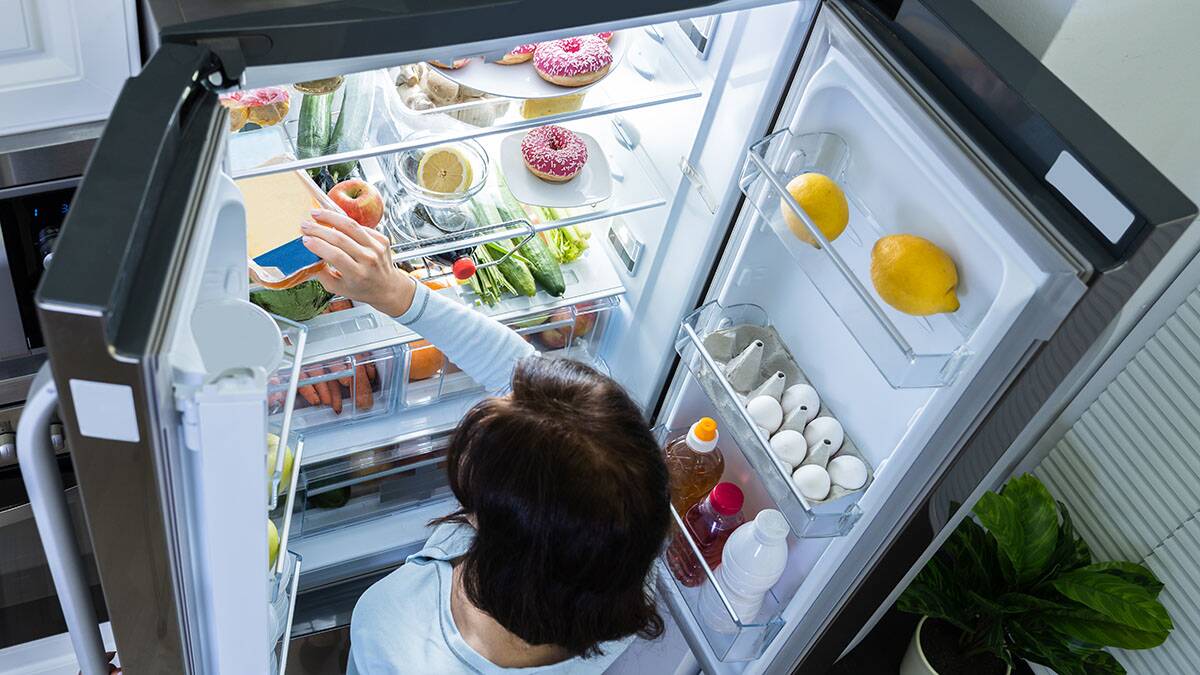 Da li se budite gladni? 3 znaka po kojima ćete znati da li samo volite da jedete ili telo traži pomoć