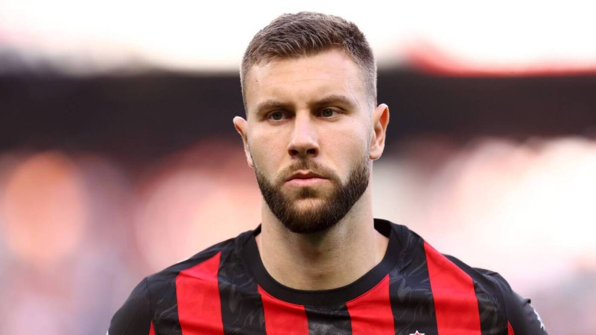 Strahinja Pavlović ide u Premijer ligu? Velikan poslao 40 miliona, Milan neće ni da čuje