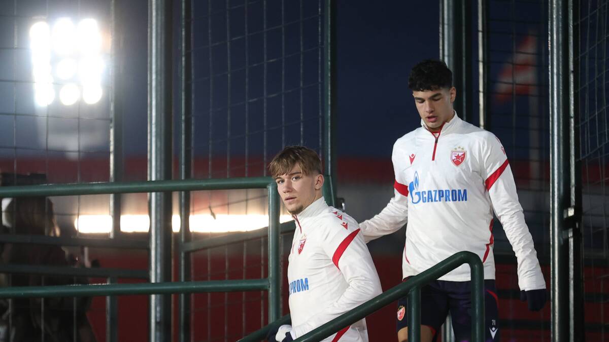 „Kostov i Avdić će doneti preko 50.000.000 evra“: Mamić trljao oči zbog Zvezdine dece na derbiju