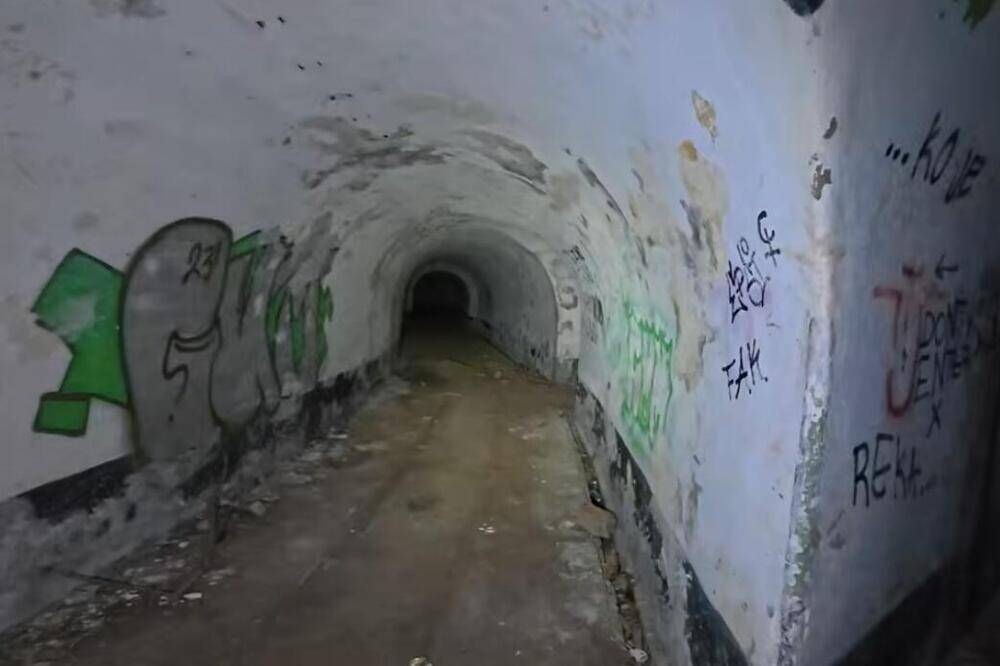 Prespavali u bunkeru iz vremena Jugoslavije: Najčuvanija tajna Jadrana, a ono što su pronašli ostavlja bez reči (Video)