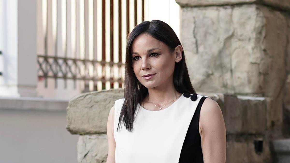 Jedna od naših najlepših glumica u ulozi manekenke: Jana Milić u paničnom strahu zbog ove stvari (Video)