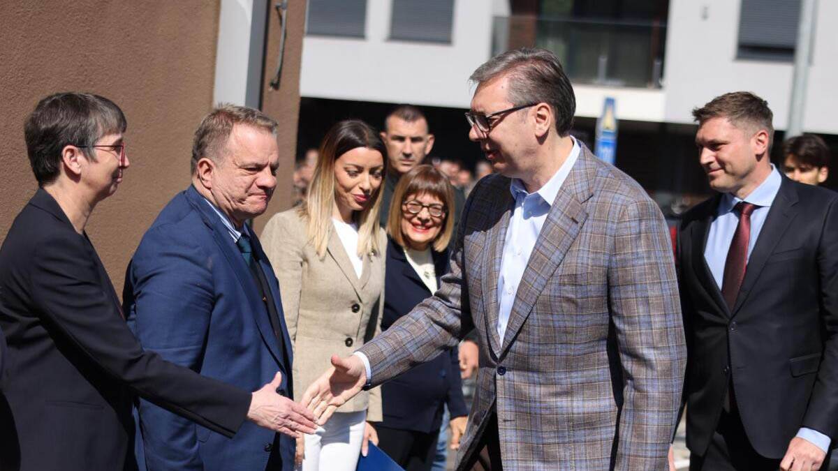 Vučić prisustvovao otvaranju centra za dualno obrazovanje u Pančevu: Mladima uputio važnu poruku