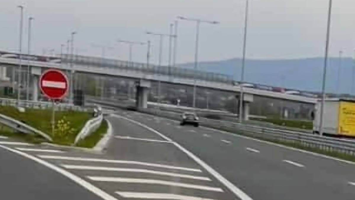 Još jedan slučaj vožnje u kontrasmeru: Jeziv prizor kod Kruševca (Foto)