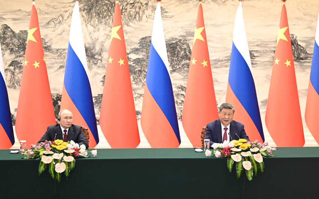 Si Đinping i Vladimir Putin zajedno se obratili novinarima
