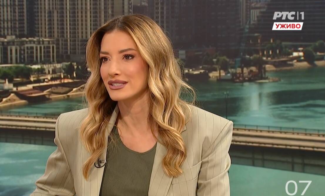 Jovana Joksimović se posle 16 godina vratila na RTS: Od otkaza nije kročila u studio, a na Javni servis došla u miniću
