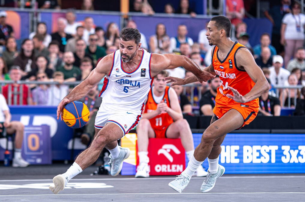 Francuska izbacila SAD i kompletirala polufinale SP: Poznat put Srbije do zlata