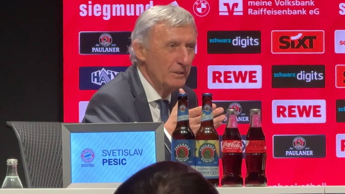 Pešić napustio konferenciju posle rasprave sa novinarom: "Na takva pitanja nećete dobiti odgovor"