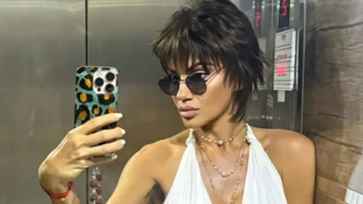 Sindi Models šokirala promenom: Pozirala sa kratkom kosom, ljudi na mrežama trljaju oči u neverici