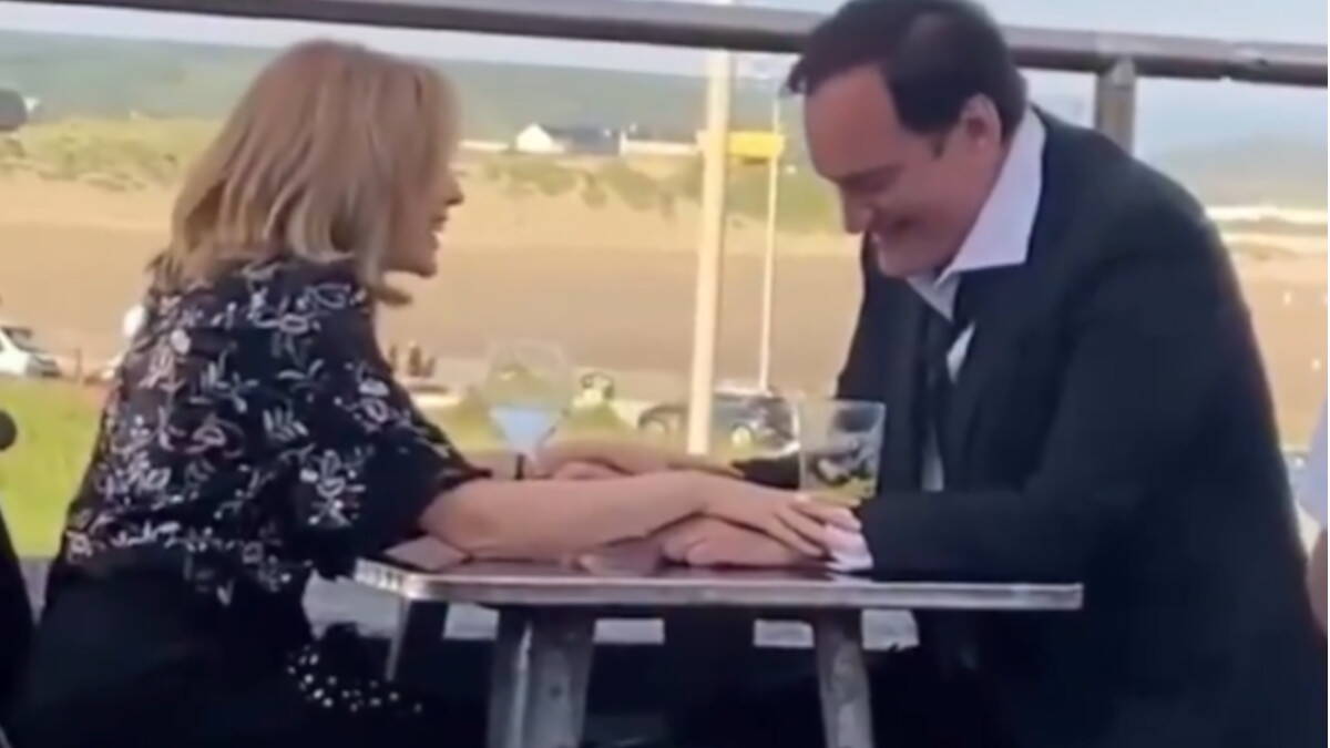 Kventin Tarantino u novom filmu glumi sa čuvenom pevačicom: Ovom spoju se niko nije nadao