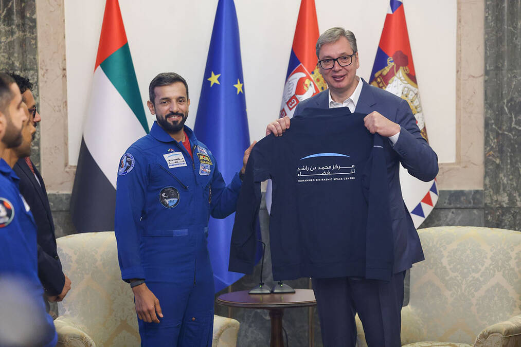 (Foto) Vučić ugostio astronauta iz UAE: “U Srbiji se osećamo kao kod kuće”