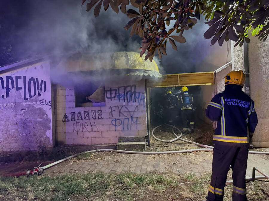 Požar u Novom Sadu: Vatrogasci hitno intervenisali (Foto)