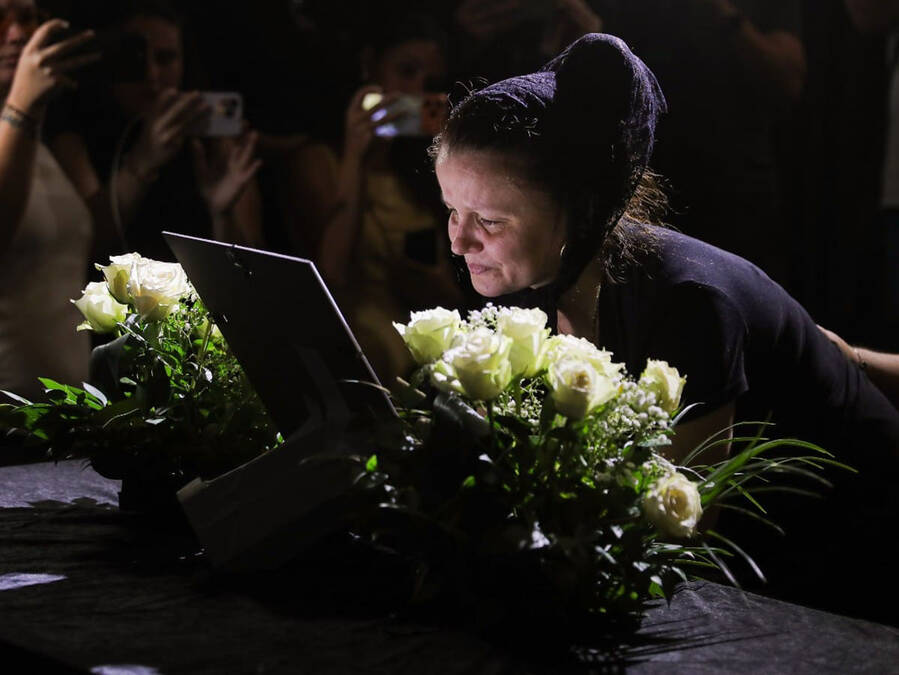 Poznato gde će počivati Andrija Bajić: Mala Cana u šoku na komemoraciji, nema zajedničkih fotografija