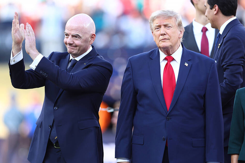 Koliko zarađuje Đani Infantino? Ljudi u šoku kad su videli, toliko nema ni najbolji selektor
