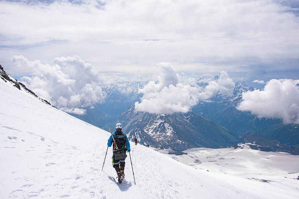 "Zona smrti" za alpiniste: Evo zašto je Elbrus jedna od najsmrtonosnijih planina na svetu