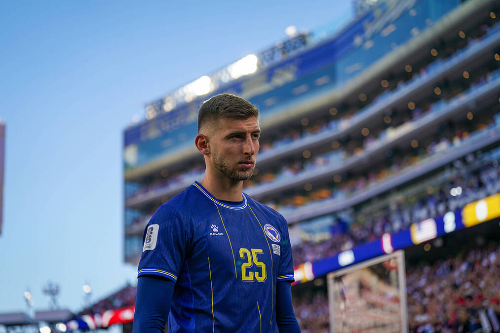 Gde je nestao Jovo Lukić? Bio heroj Bosne, sklonjen iz tima, a sad ga zovu 4 kluba